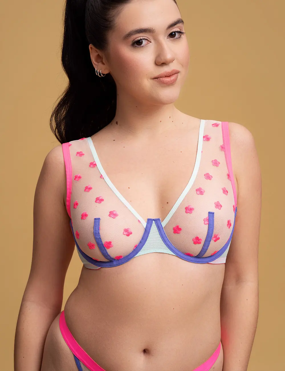 Biustonosz z miękką miseczką 051FX mięta