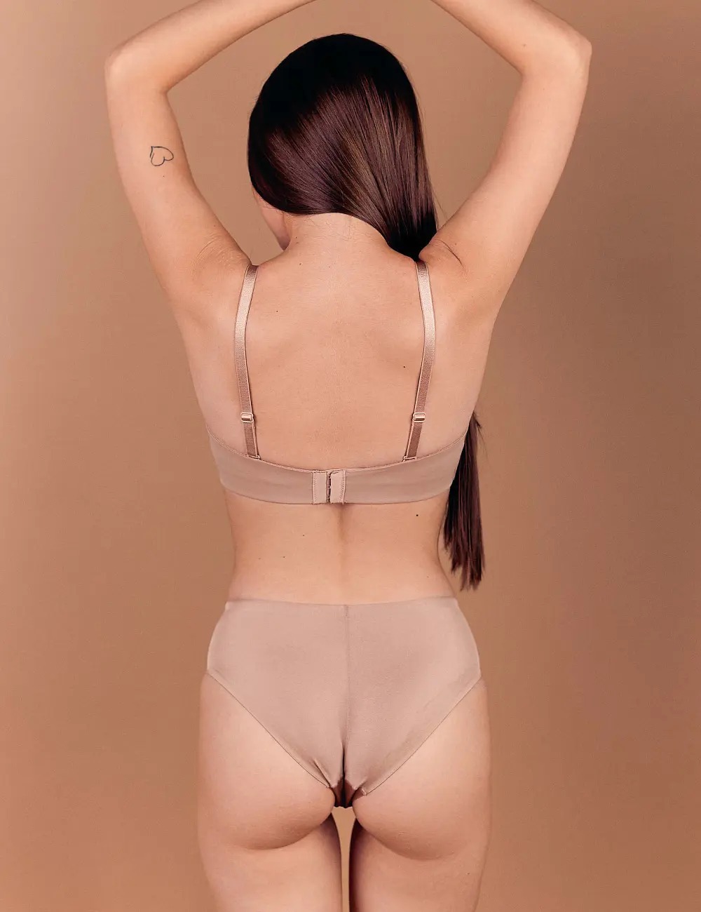 Briefy 323CP nude