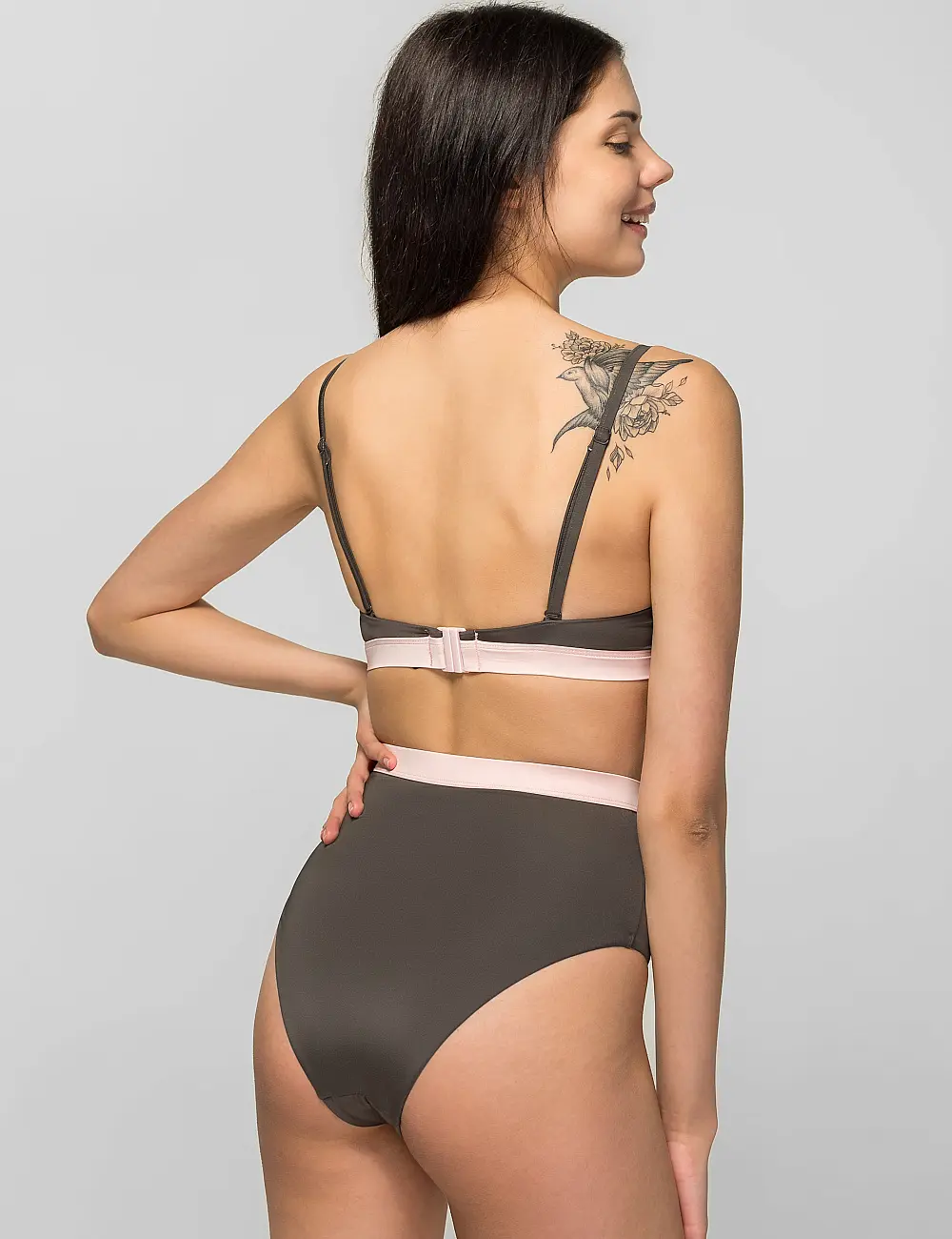 Majtki kąpielowe 421C oliwa 