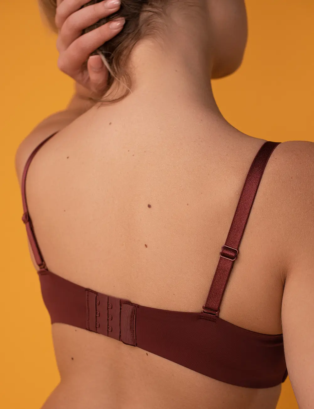 Biustonosz push-up 225C bordo