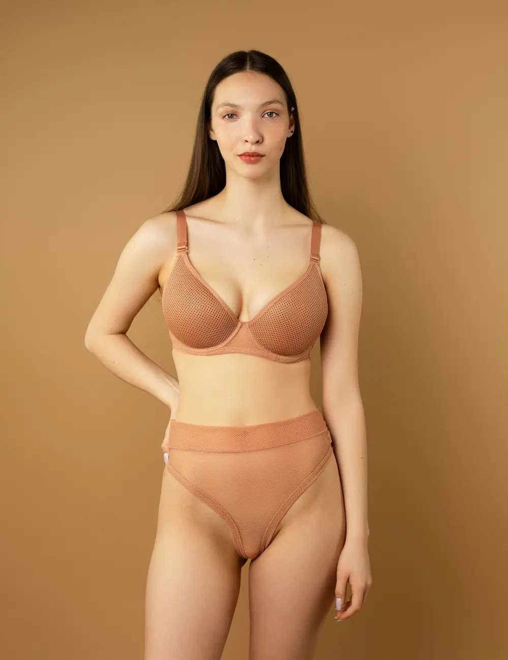 Stringi wysokie 302LC karmel