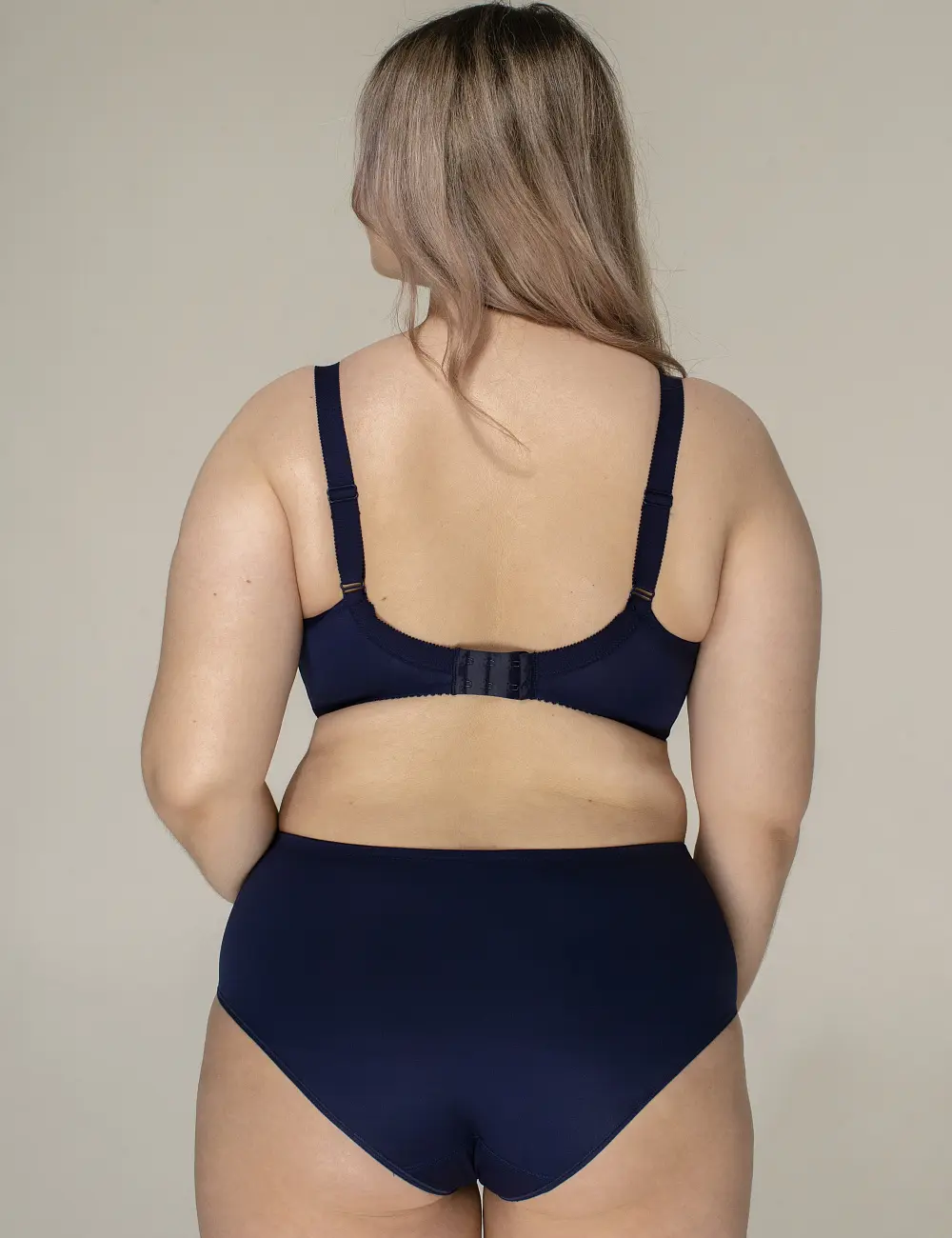 Majtki figi 022M granatowy