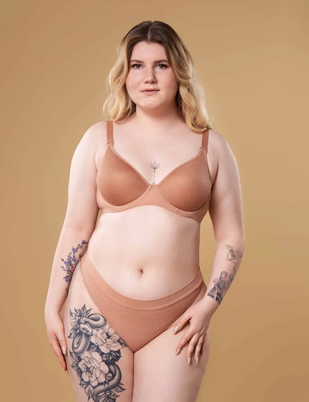 Stringi wysokie 222LC karmel