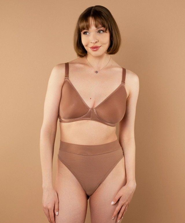 Majtki figi wysokie 211LC nude