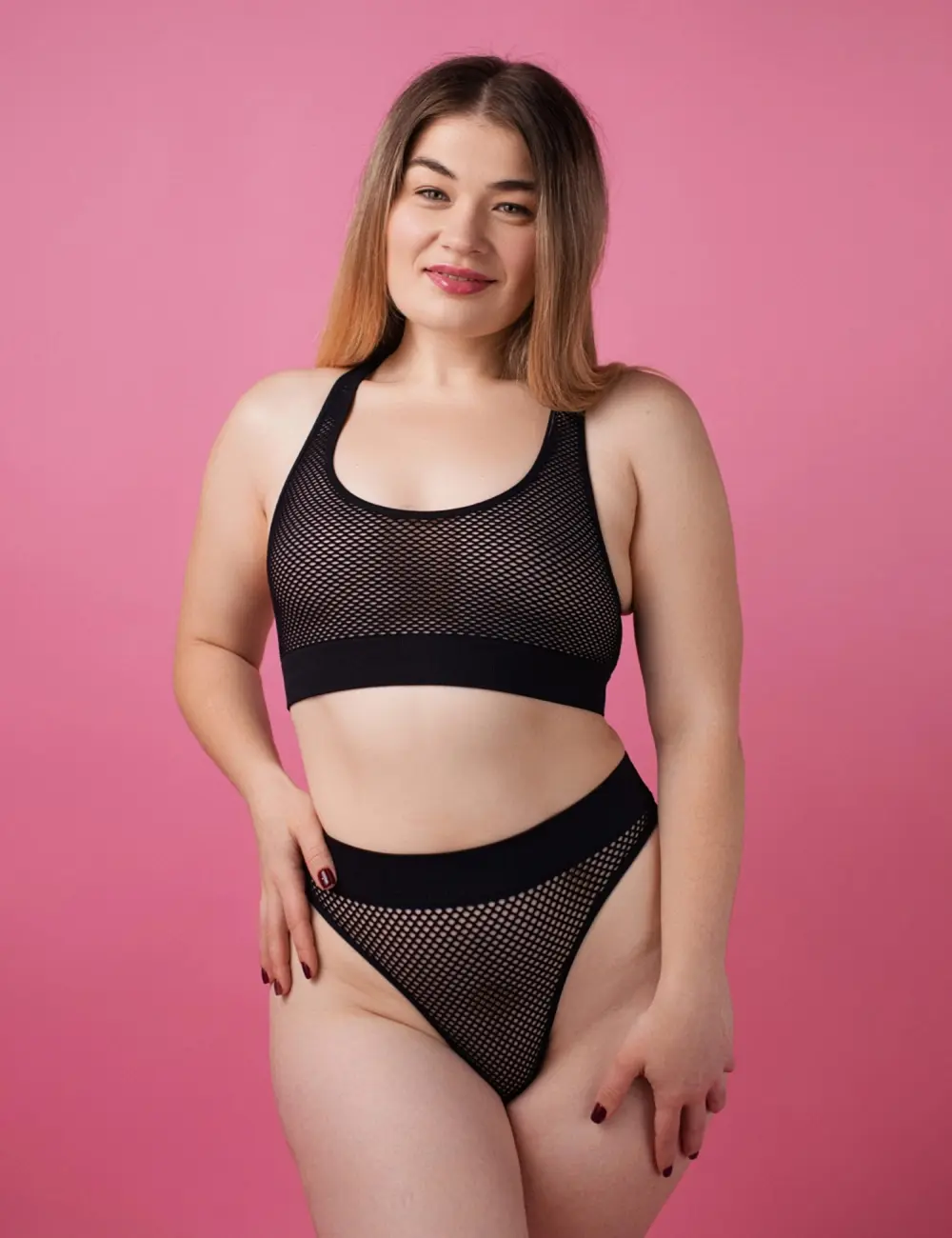Majtki stringi 002PL czarne