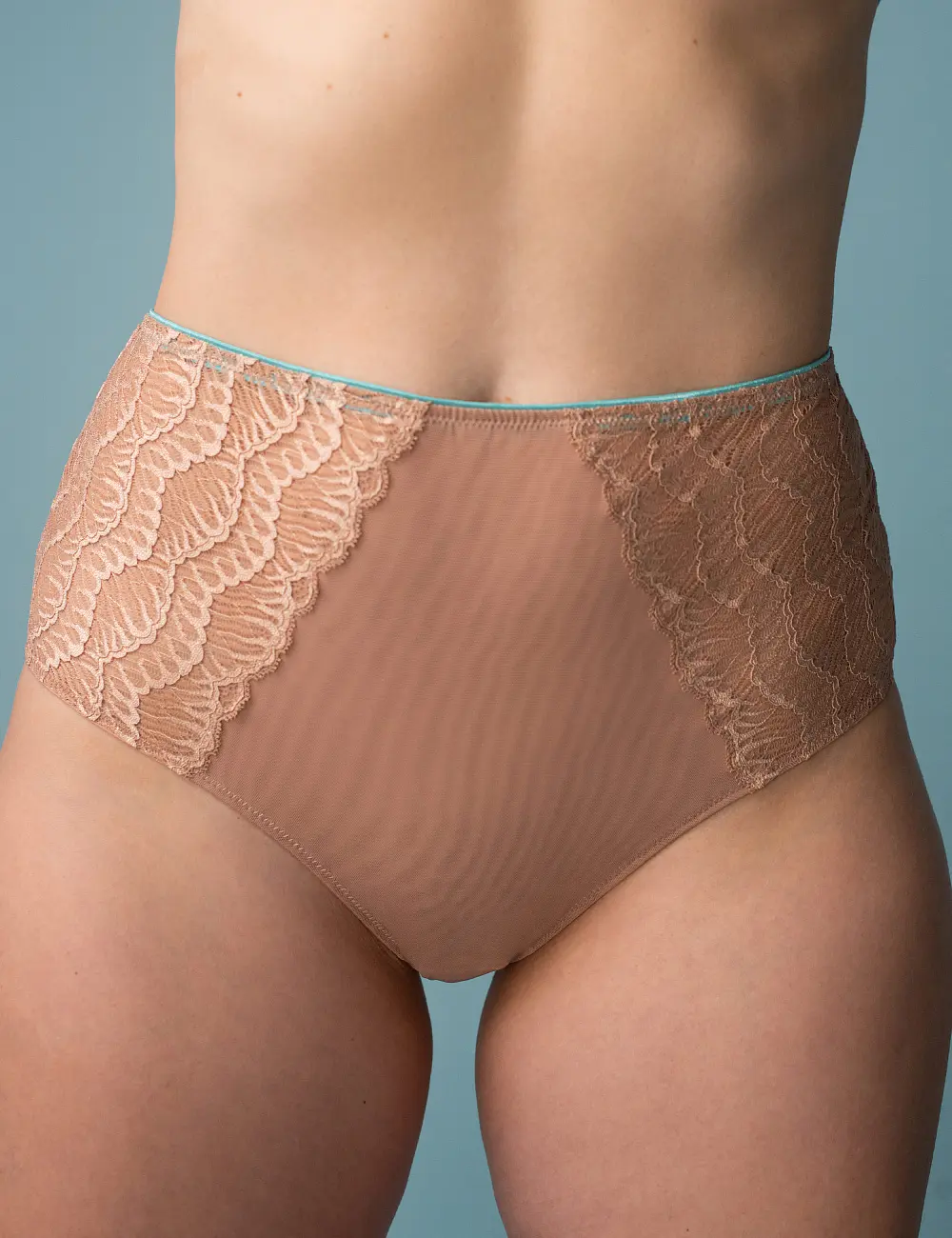 Majtki figi z wysokim stanem 101K