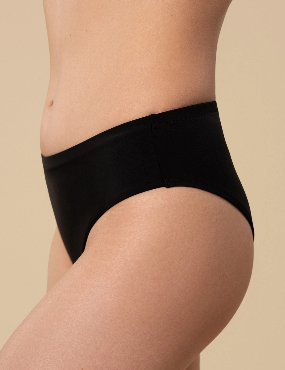 Majtki kąpielowe briefy menstruacyjne 324WM