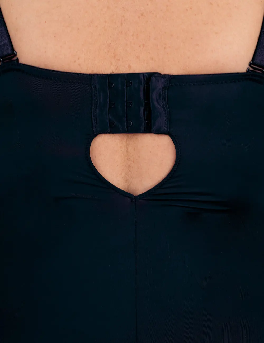 Body 504CP czarny