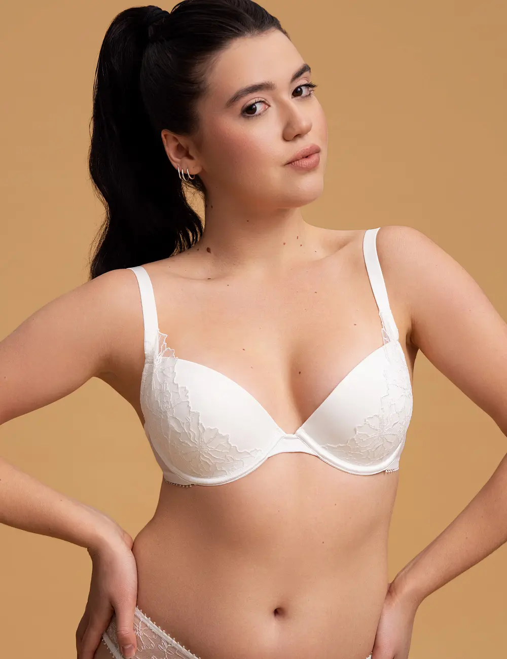 Biustonosz push-up 102SR biały