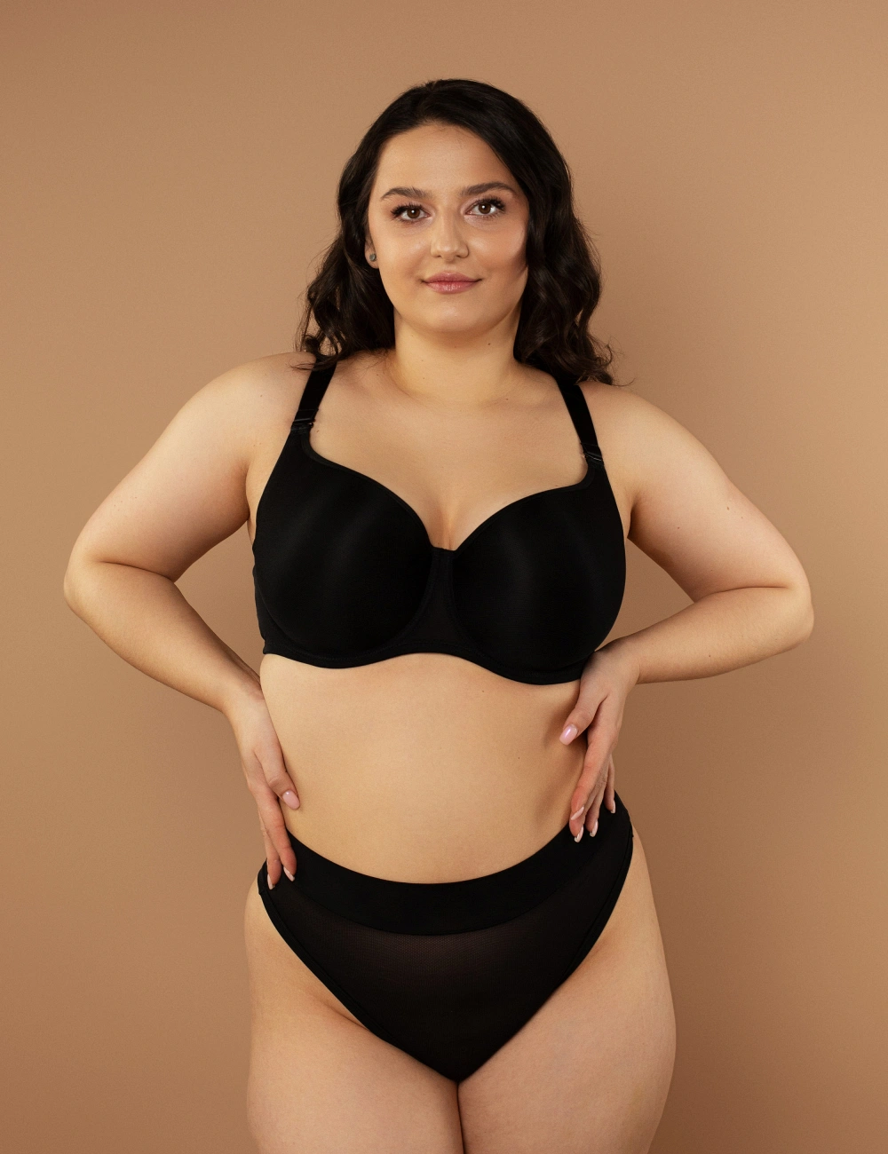 Majtki figi wysokie 231LC czarne