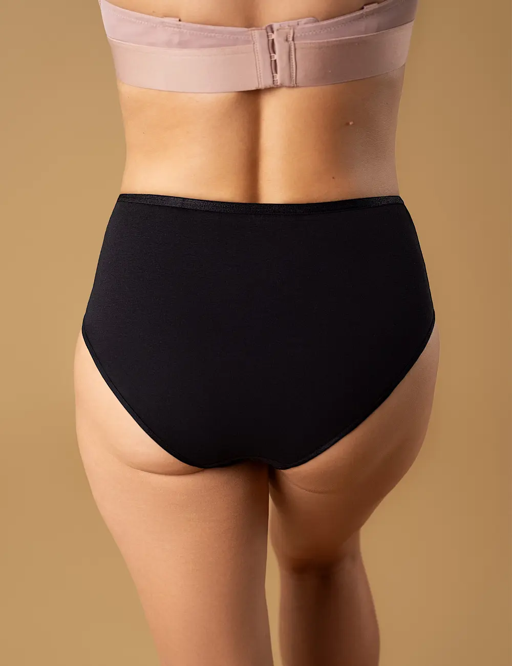 Majtki figi wysokie 101S (2 szt.)