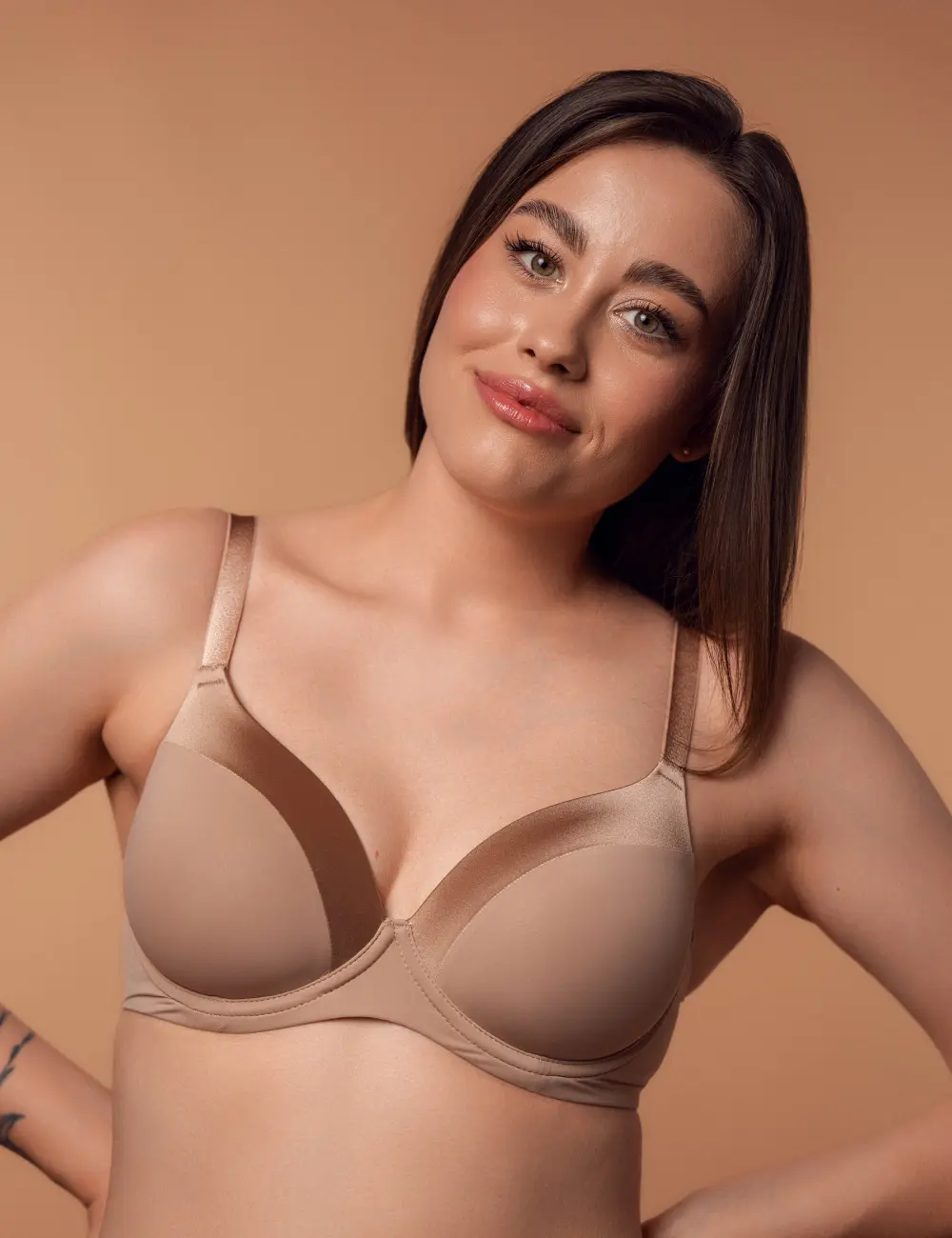 Biustonosz z miseczką Memory foam 248CP nude
