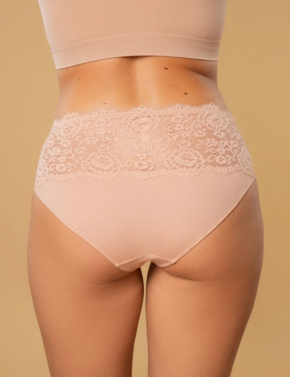 Majtki figi wysokie 101NC (2 szt.)