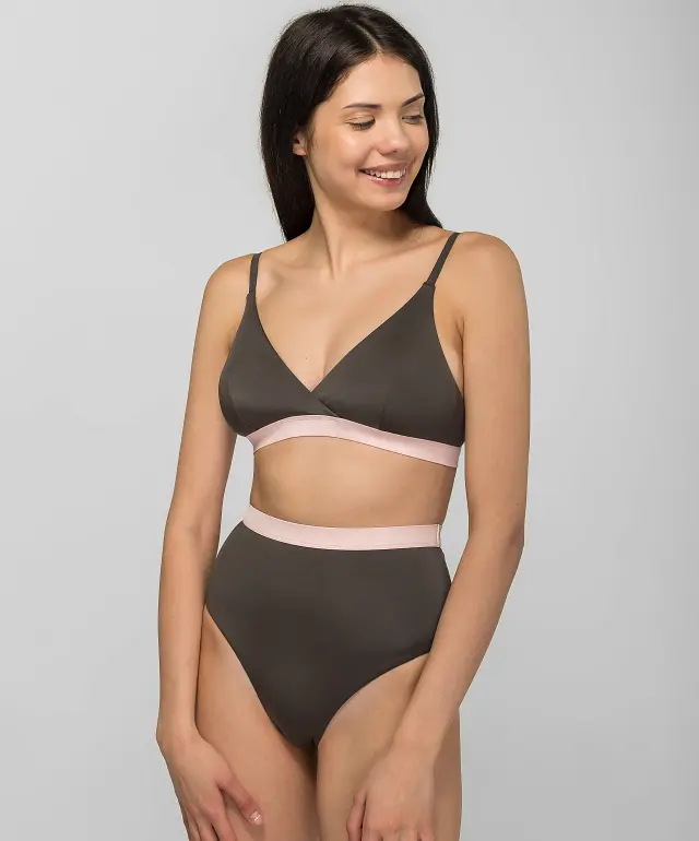 Majtki kąpielowe 421C oliwa 