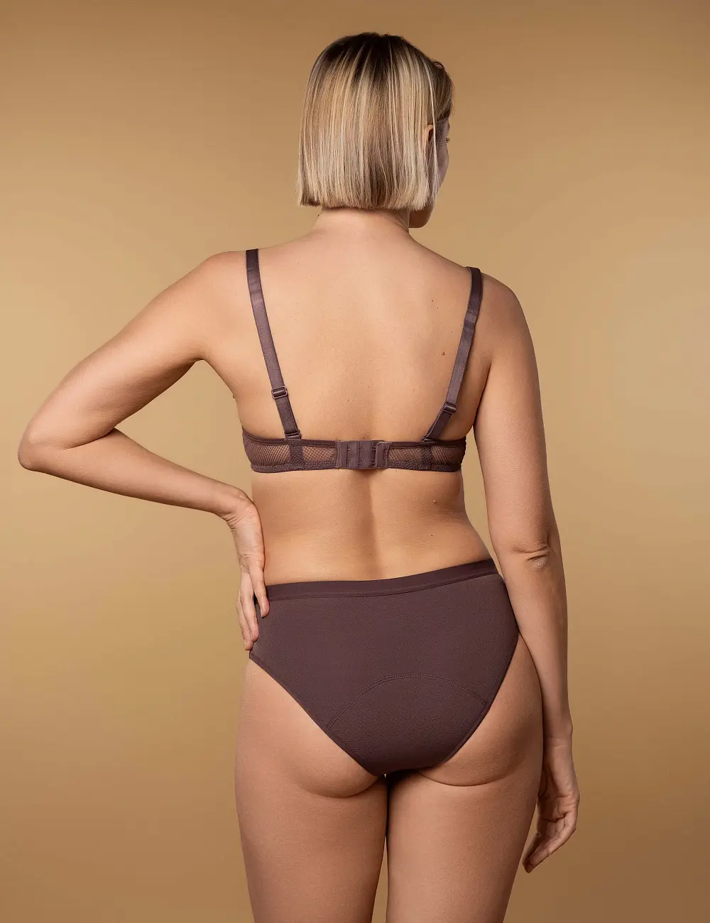 Majtki figi menstruacyjne 001ST mokka