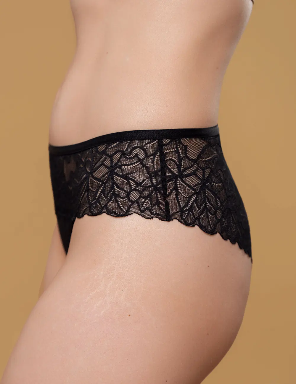 Majtki figi 011NC (2 szt.)