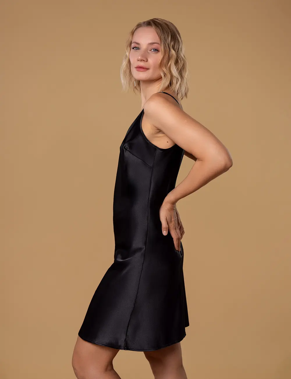 Koszulka nocna 261BV czarna