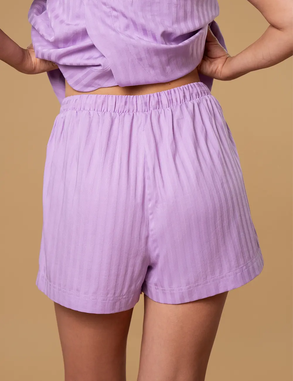 Szorty 713FA liliowe